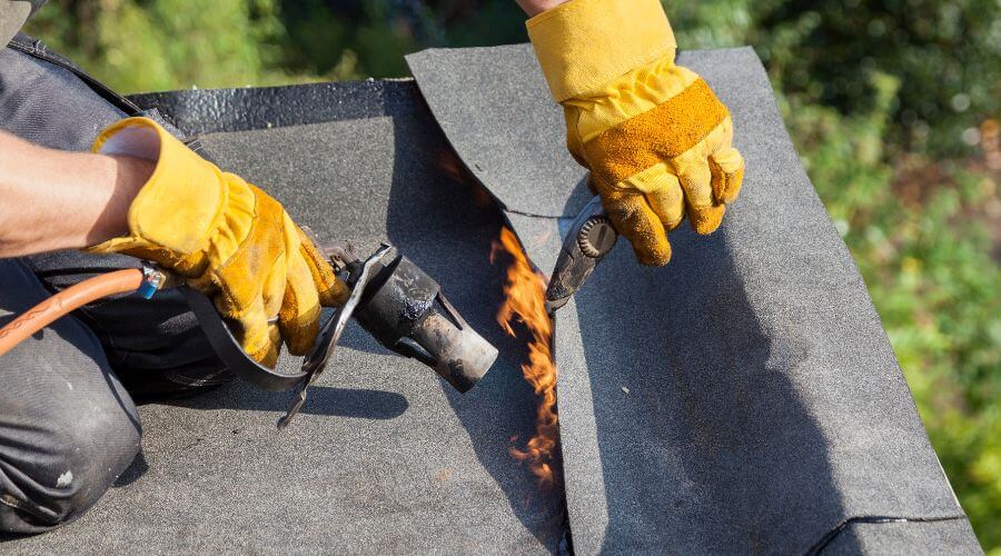 Expert top industrial roofings services in Silvis, IL
